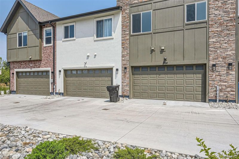 324 E Orchard Rd, Centennial, CO 80121