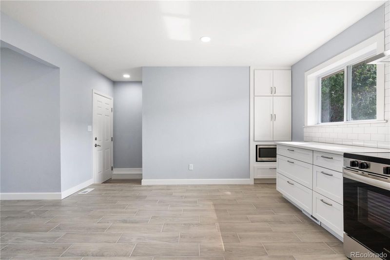 8757 Everett Cir, Arvada, CO 80005