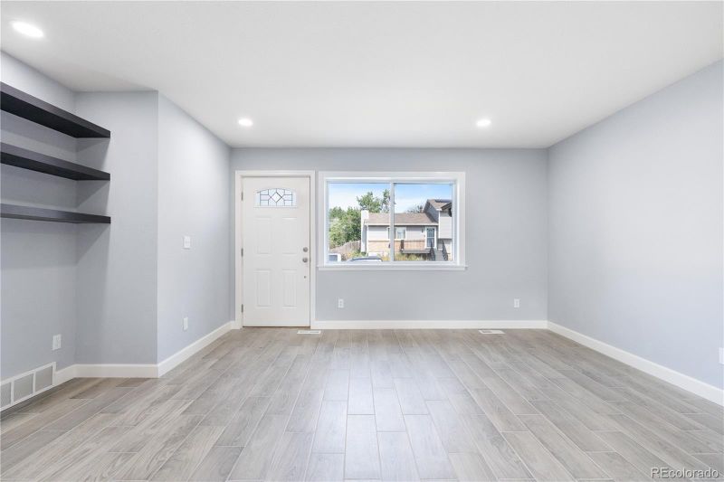 8757 Everett Cir, Arvada, CO 80005