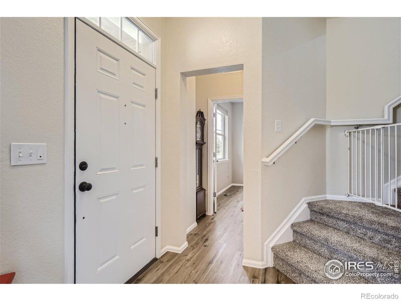 2274 Winding Dr, Longmont, CO 80504