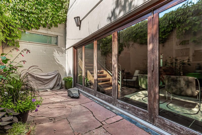 1421 Oneida St #11, Denver, CO 80220