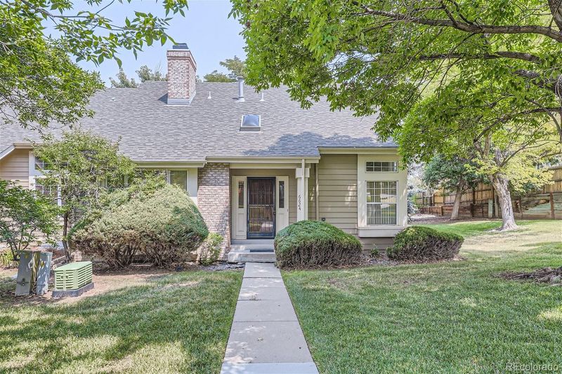 6624 S Jackson Ct, Centennial, CO 80121