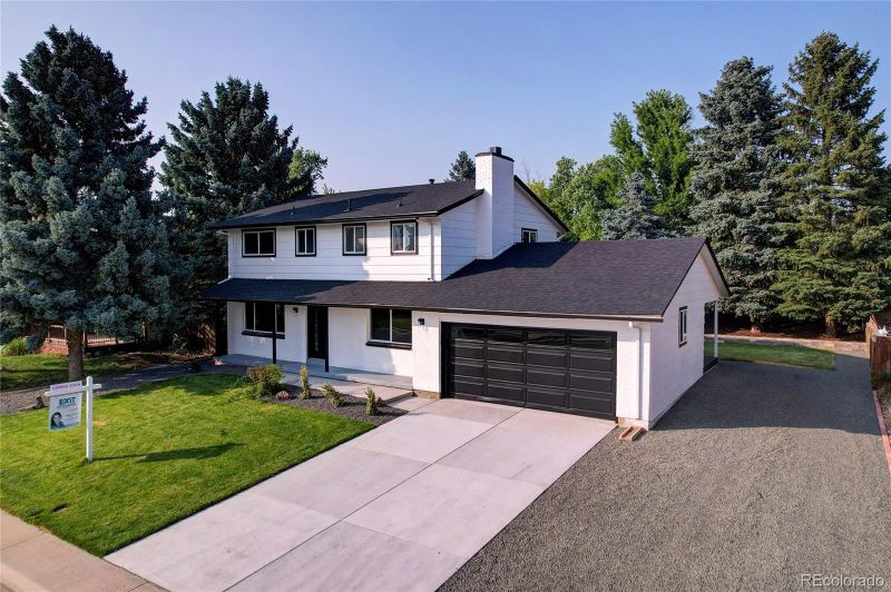 13246 Peacock Dr, Lone Tree, CO 80124