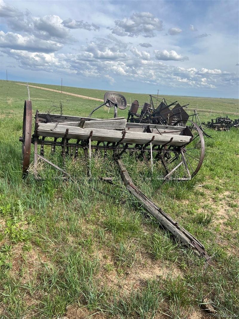 39876 Funk Rd, Ramah, CO 80832