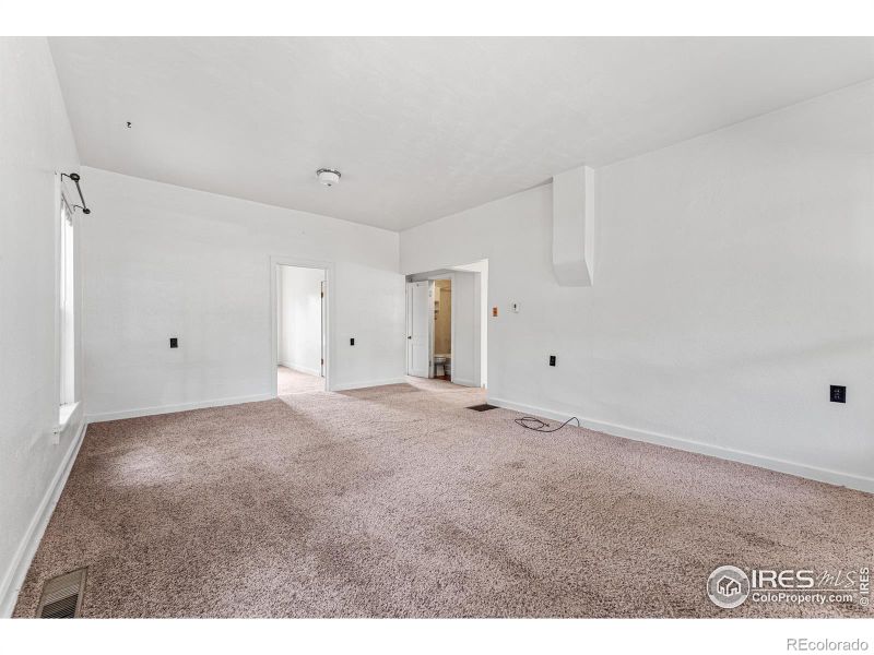 321-325 Seward St, Lyons, CO 80540