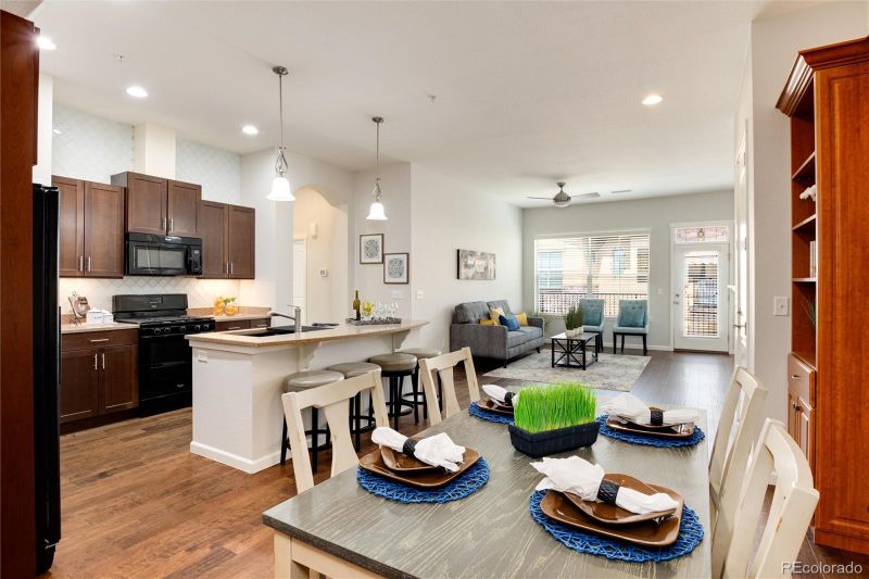 2366 Primo Rd #207, Highlands Ranch, CO 80129