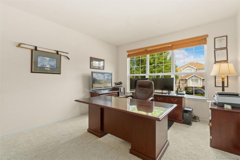 22138 E Hoover Dr, Aurora, CO 80016