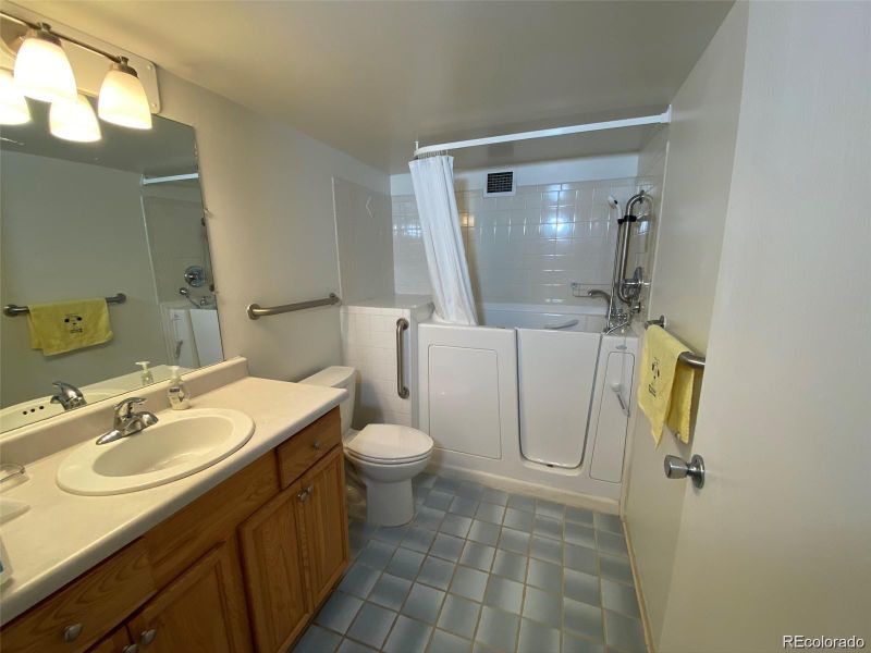 13691 E Marina Dr E #503, Aurora, CO 80014