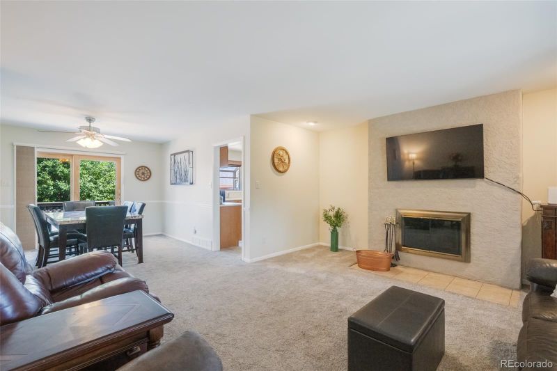405 Crestridge Ave, Colorado Springs, CO 80906