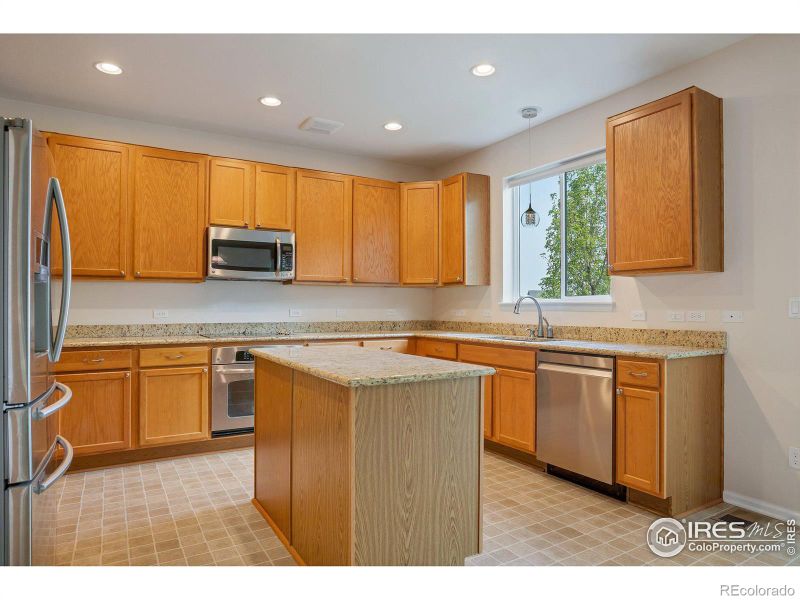 3503 E 140th Dr, Thornton, CO 80602
