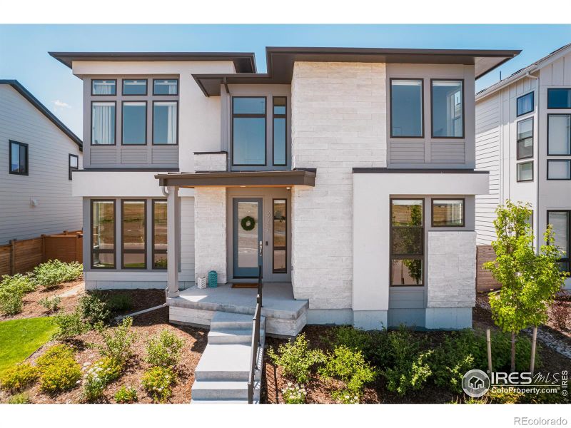 9786 E 63rd Dr, Denver, CO 80238