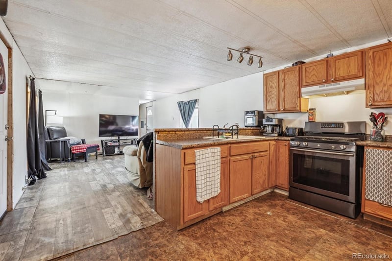 2885 E Midway Blvd Lot 1012, Denver, CO 80234