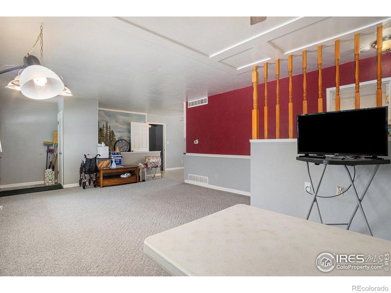 1122 Redwood Dr, Loveland, CO 80538