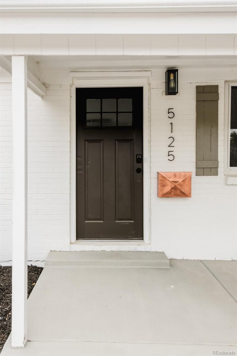 5125 Gray St, Denver, CO 80212