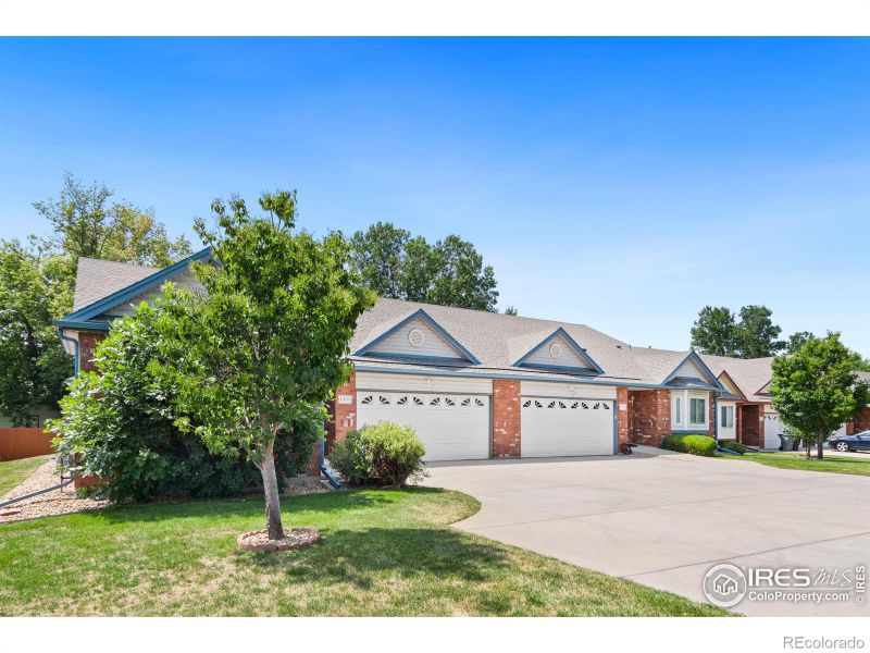 1711 Grove Ct, Longmont, CO 80501