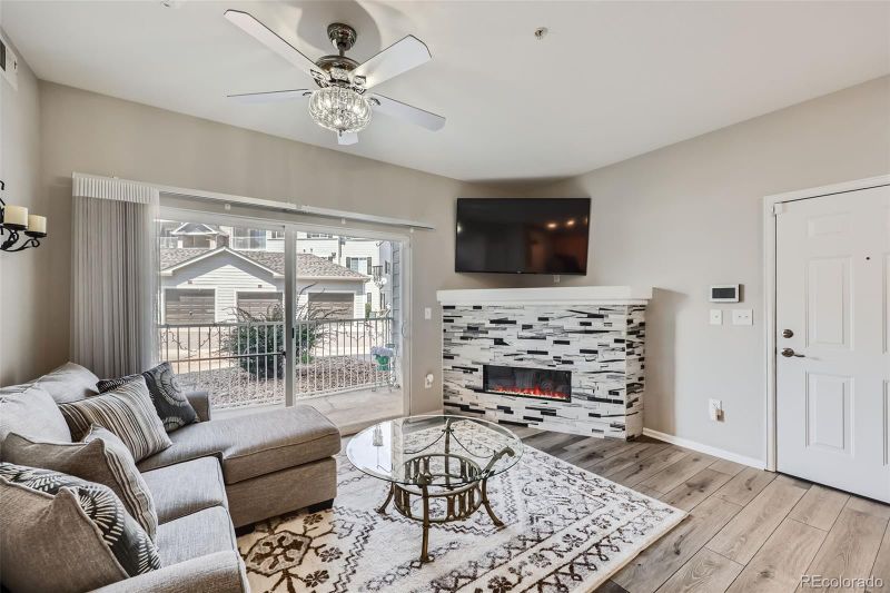 15700 E Jamison Dr #4102, Englewood, CO 80112