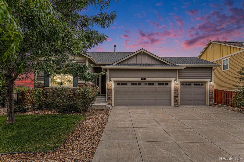 99 S Millbrook St, Aurora, CO 80018