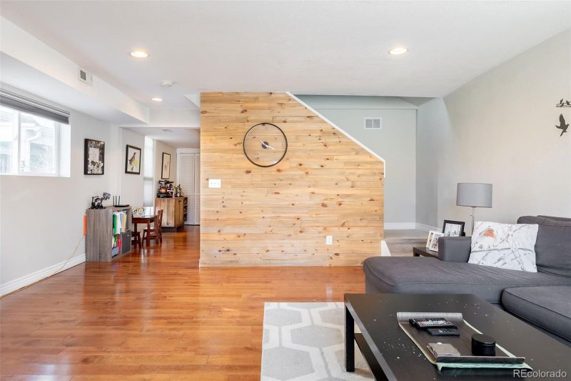3122 N Downing St, Denver, CO 80205