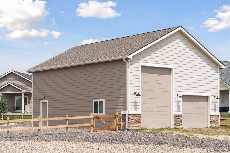 5761 Desert Inn Loop, Elizabeth, CO 80107