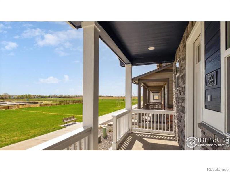 648 Thoroughbred Ln, Johnstown, CO 80534