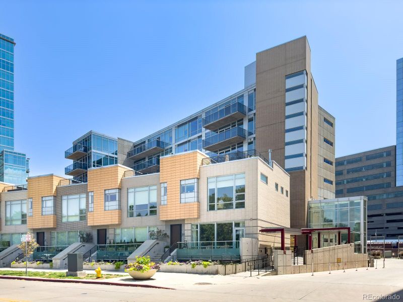 1620 Little Raven St #403, Denver, CO 80202