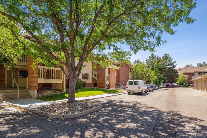 575 Manhattan Dr #102, Boulder, CO 80303
