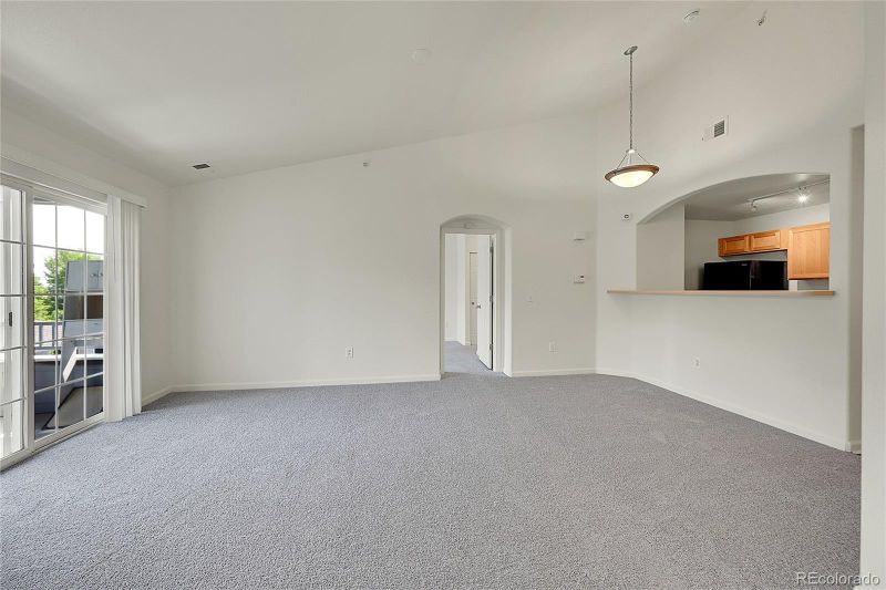 5255 Memphis St #1224, Denver, CO 80239