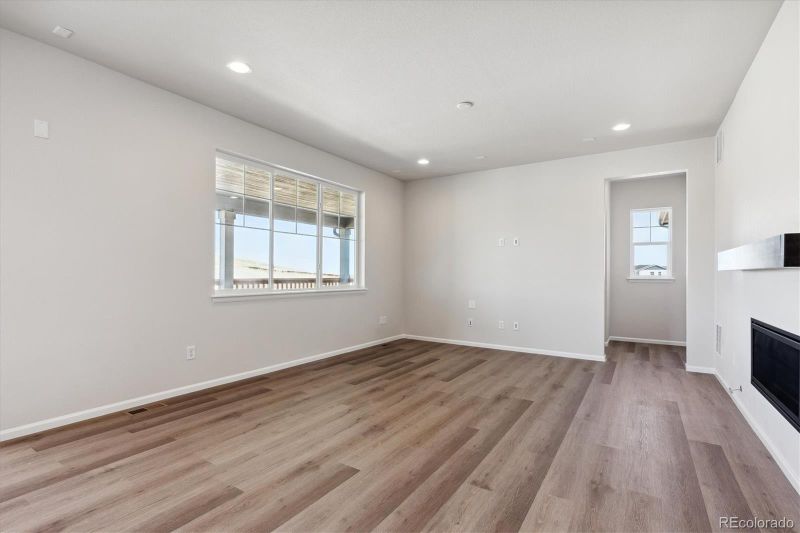 854 W Witherspoon Dr, Elizabeth, CO 80107