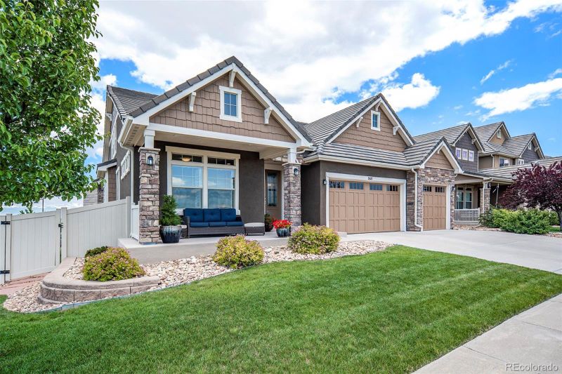 252 Highlands Cir, Erie, CO 80516