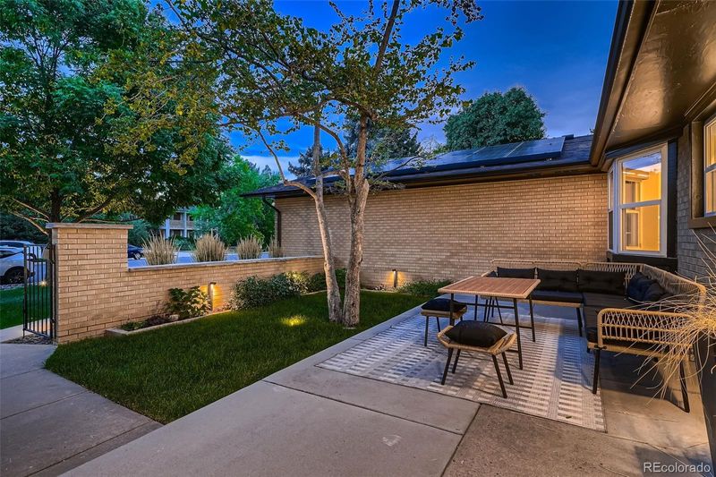 5325 W Princeton Dr, Denver, CO 80235