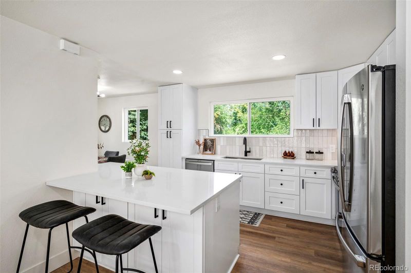 7391 W 33rd Ave, Wheat Ridge, CO 80033