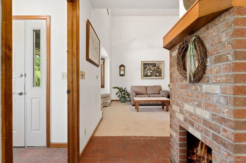 8593 Crestview Dr, Parker, CO 80138