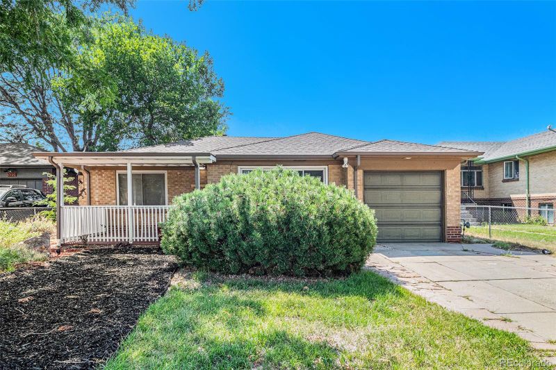 3225 Krameria St, Denver, CO 80207
