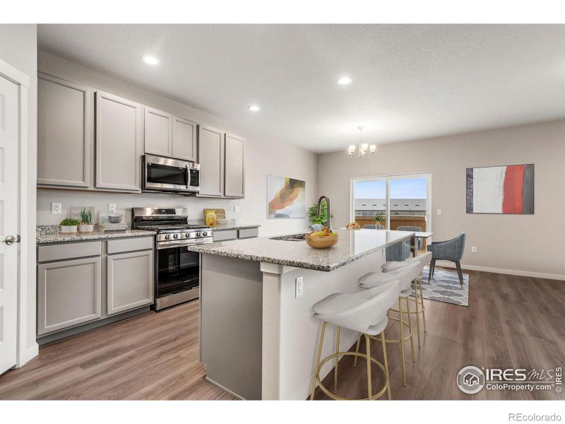 206 Bird Way, Lochbuie, CO 80603