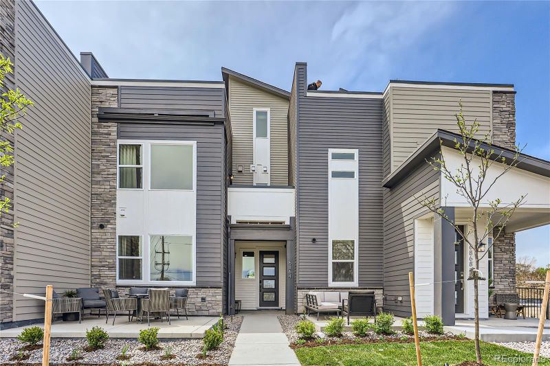 2638 W 69th Pl, Denver, CO 80221