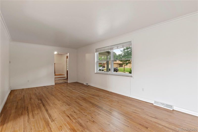 2122 S Brentwood St, Lakewood, CO 80227