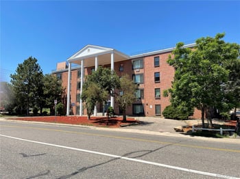 152 Del Mar Cir, Aurora, CO 80011