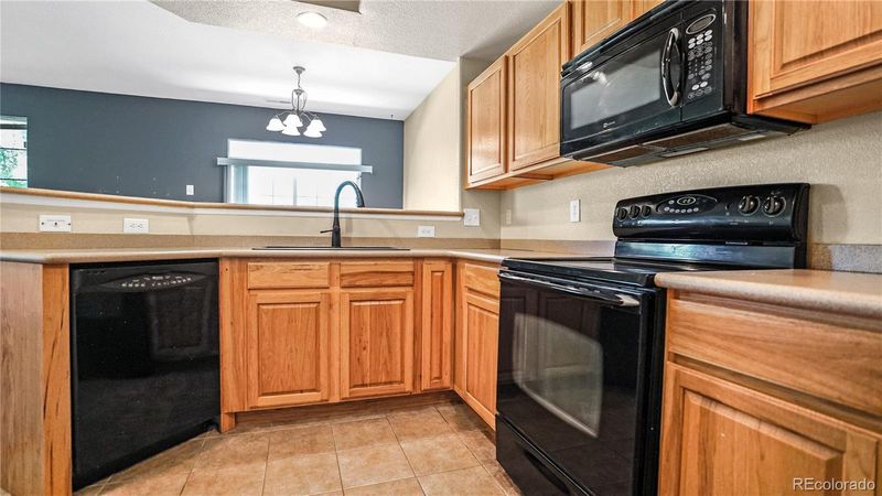 7245 S Millbrook Ct #D, Aurora, CO 80016