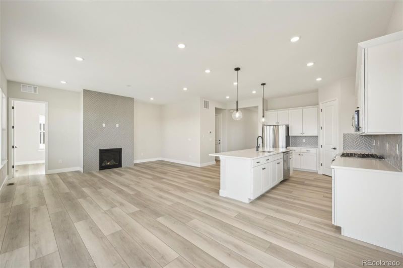 5960 S Platte Canyon Dr, Littleton, CO 80123