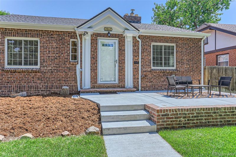 2862 Dexter St, Denver, CO 80207
