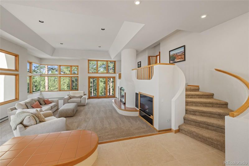 2185 Pinedrop Ln, Golden, CO 80401