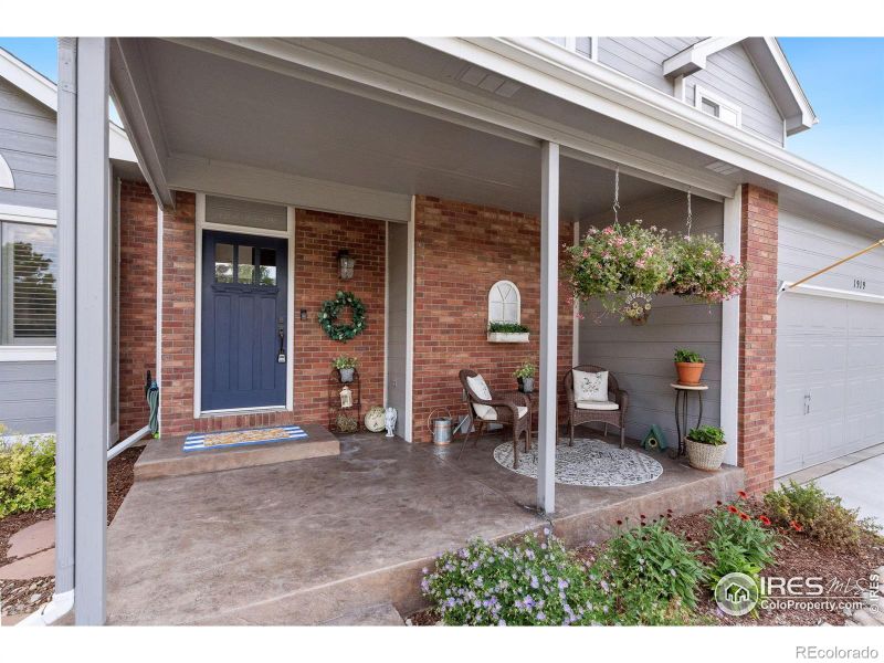 1919 Meadowview Ct, Fort Collins, CO 80526
