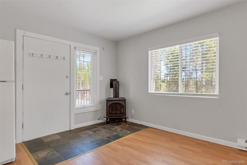 28 Deer Rd, Evergreen, CO 80439