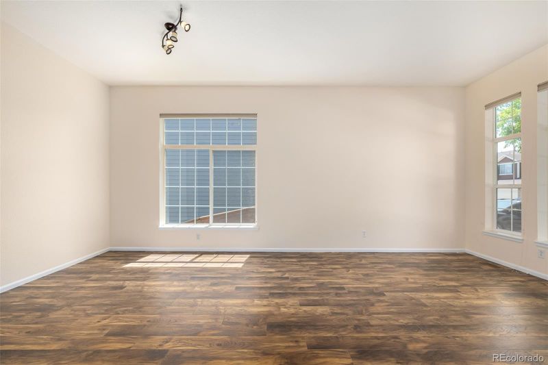 10180 Nickolas Ave, Highlands Ranch, CO 80130