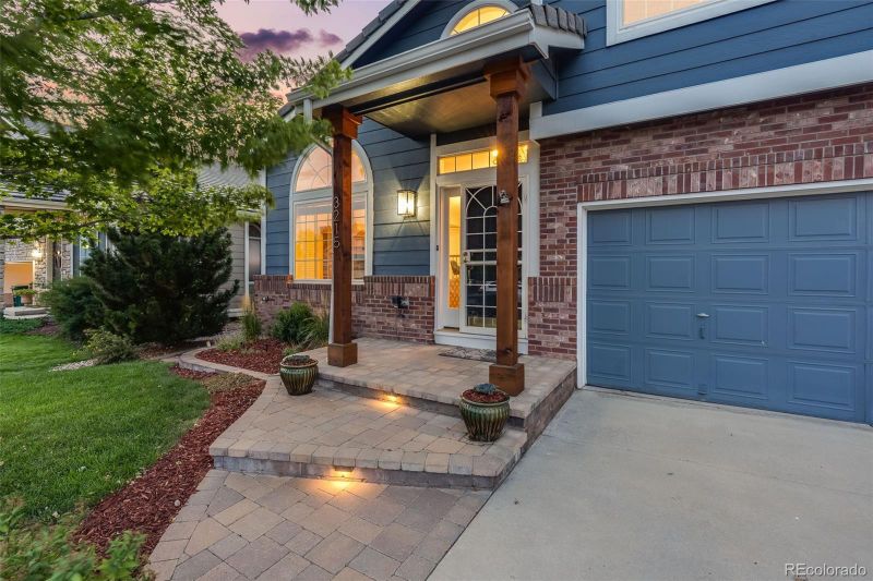 3215 White Oak Ln, Highlands Ranch, CO 80129