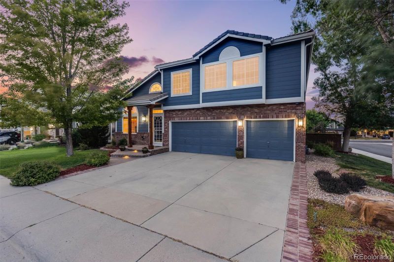 3215 White Oak Ln, Highlands Ranch, CO 80129
