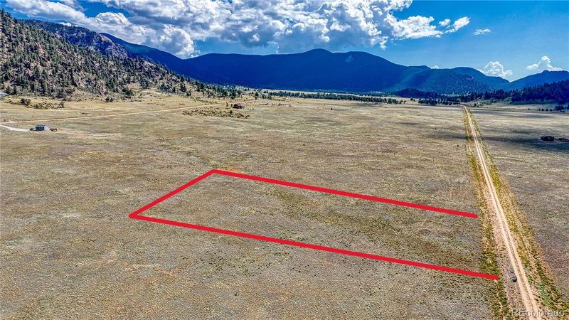 747 Garfield Rd, Hartsel, CO 80449