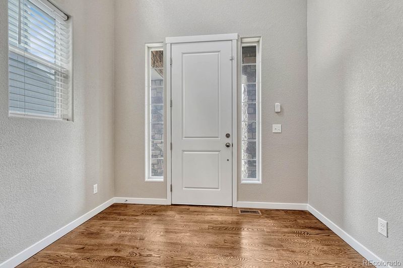 7769 Sandsmere Dr, Colorado Springs, CO 80908