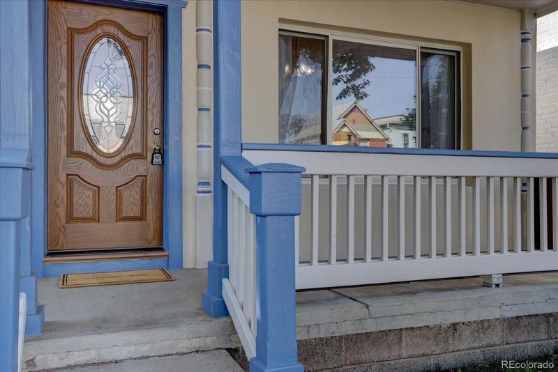 2733 Champa St, Denver, CO 80205