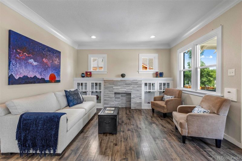 1601 Osceola St, Denver, CO 80204